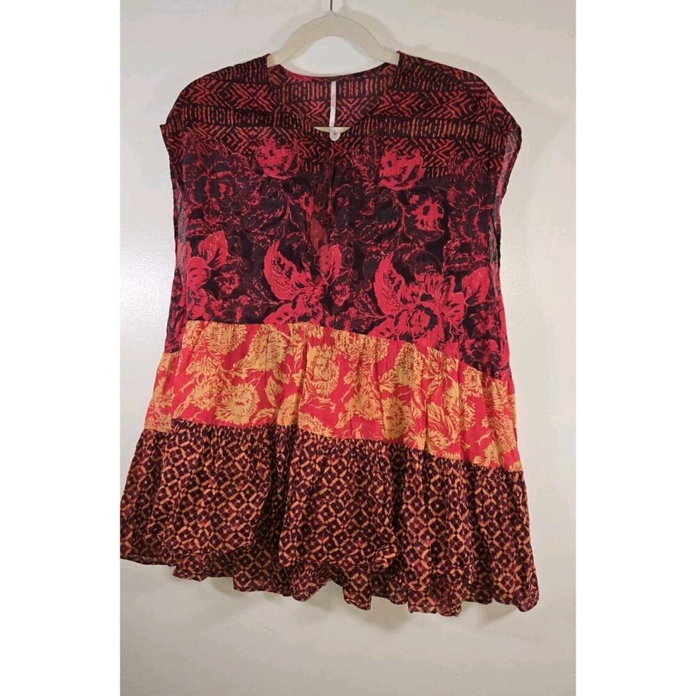 Free People Size XS Gotta Have U Tiered Oversized Tunic Boho Top Mixed Print